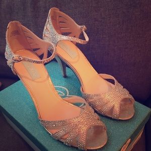 Blue by Betsey Johnson Women's SB Sweet Dress Pump